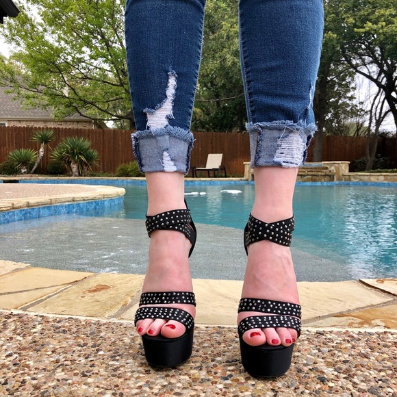 ~Mix No. 6~ Black rhinestone high heels. size: 6 - Picture 2 of 8